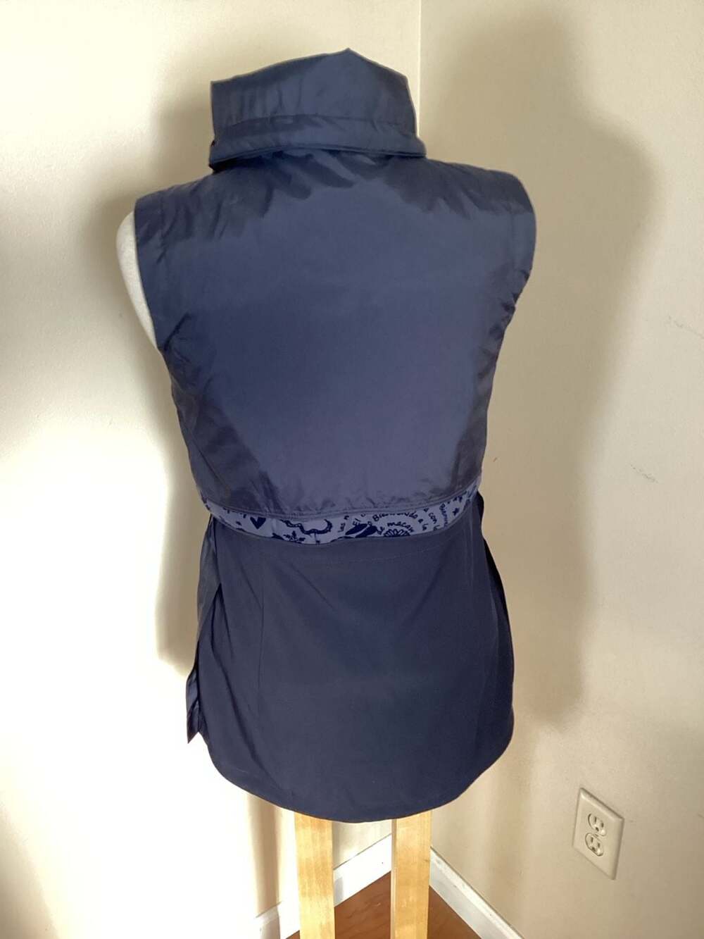 Macaw Sports Navy Blue Graphic Print Cinched Waist Vest Size 90 - Picture 3 of 3